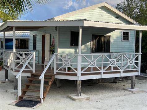 cottage in caye caulker|blue bay cottage belize.